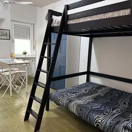 Apartamento Monolocale Comodo Metro *